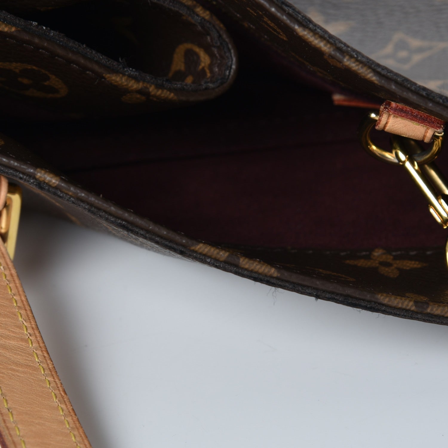 Louis Vuitton Monogram Voltaire 13 of 15