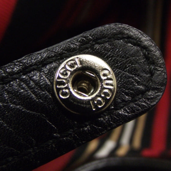 Leather Britt Shoulder Bag Black