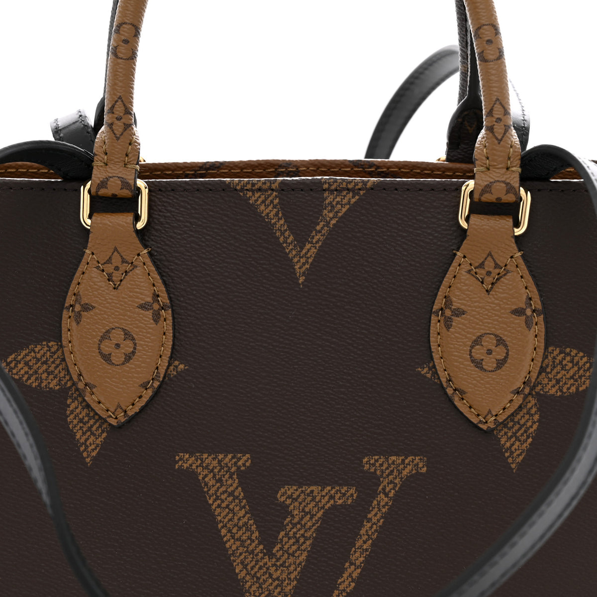 Louis Vuitton Reverse Monogram Giant Onthego MM 7 of 10