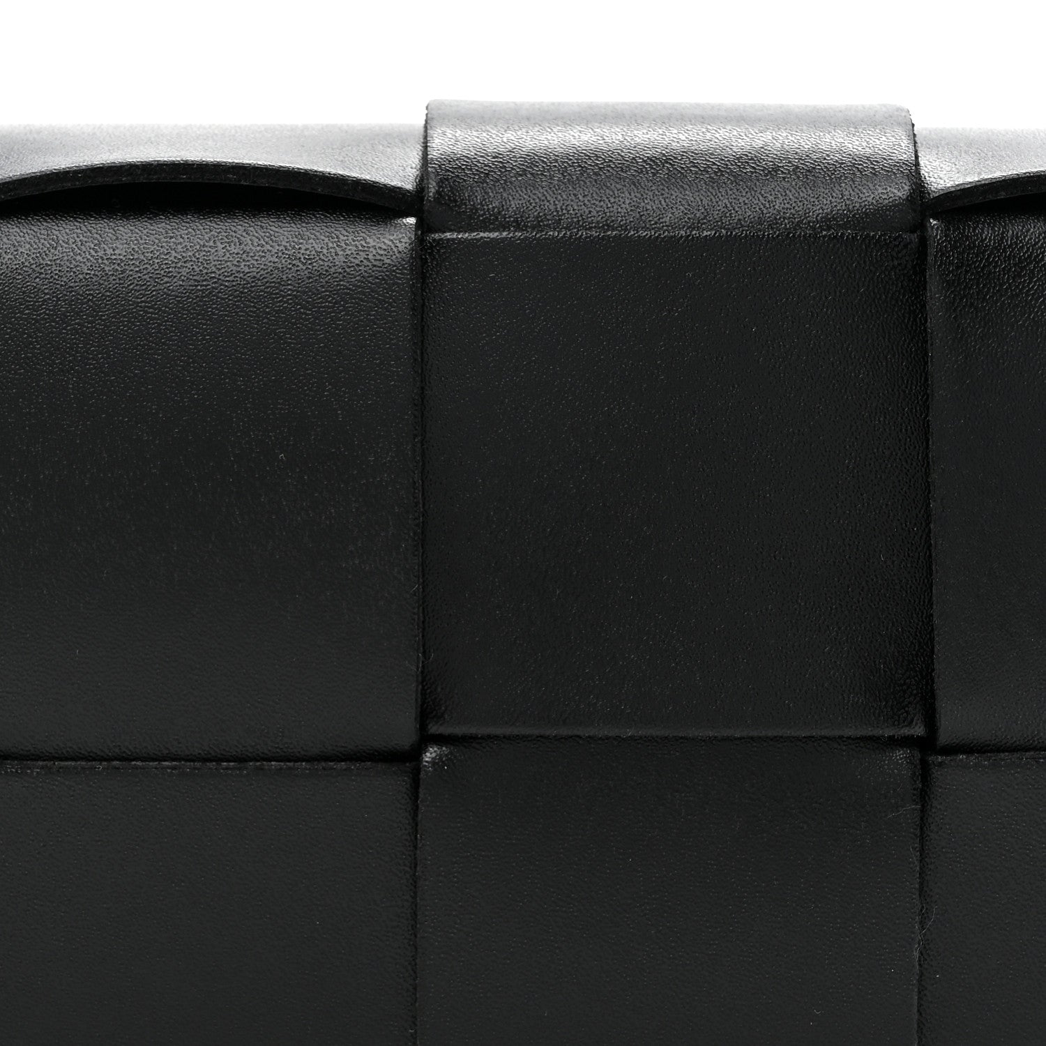 Bottega Veneta Nappa Maxi Intreccio The Belt Cassette Bag Black 7 of 10