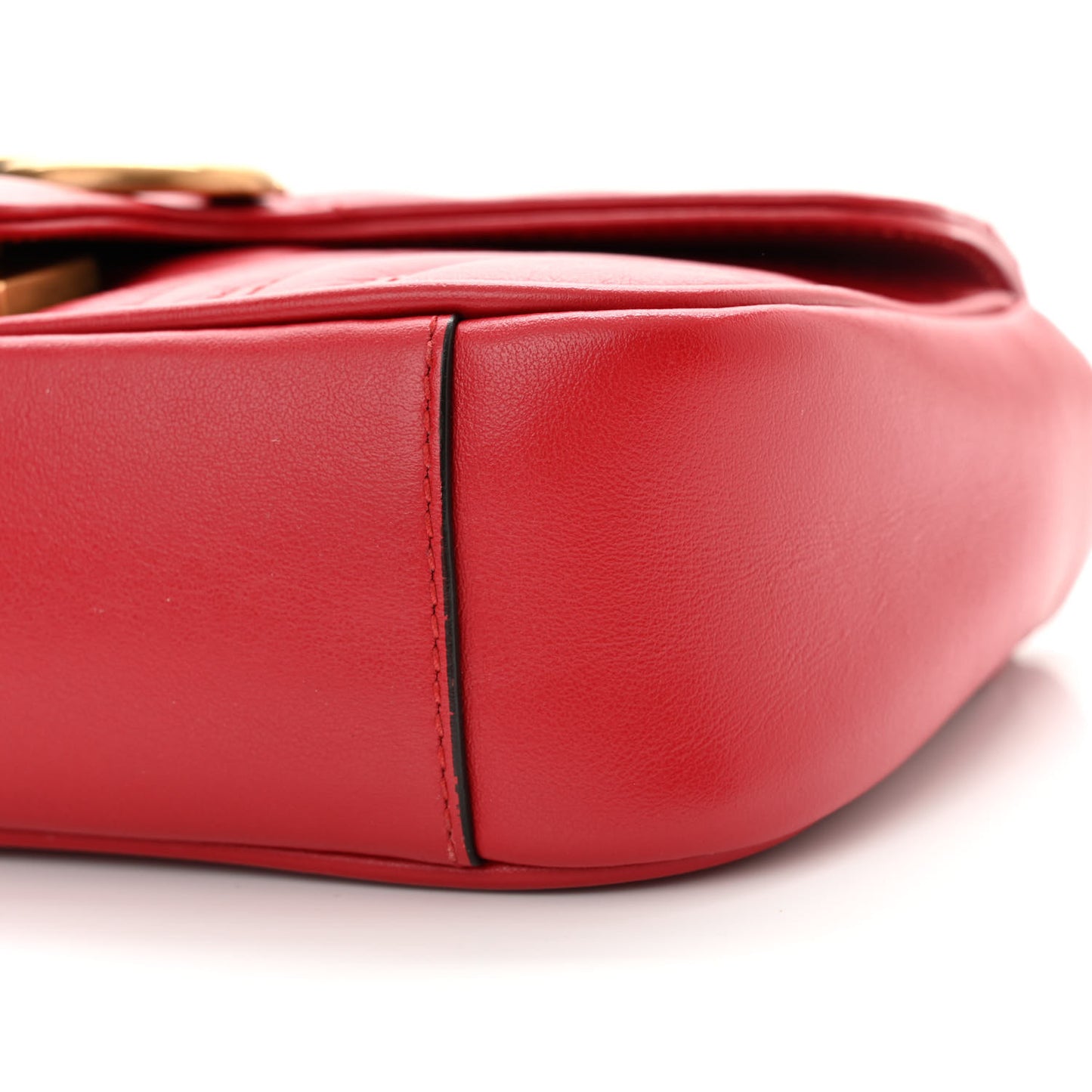 Calfskin Matelasse Mini GG Marmont Shoulder Bag Hibiscus Red