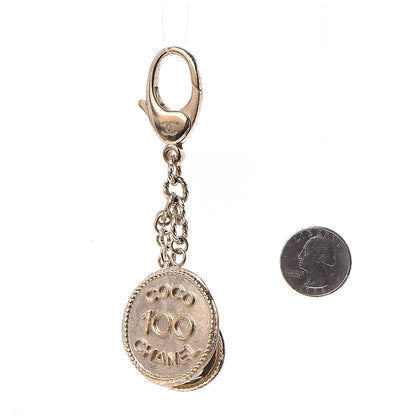 Chanel Coin CC Bag Charm Gold 2 of 4