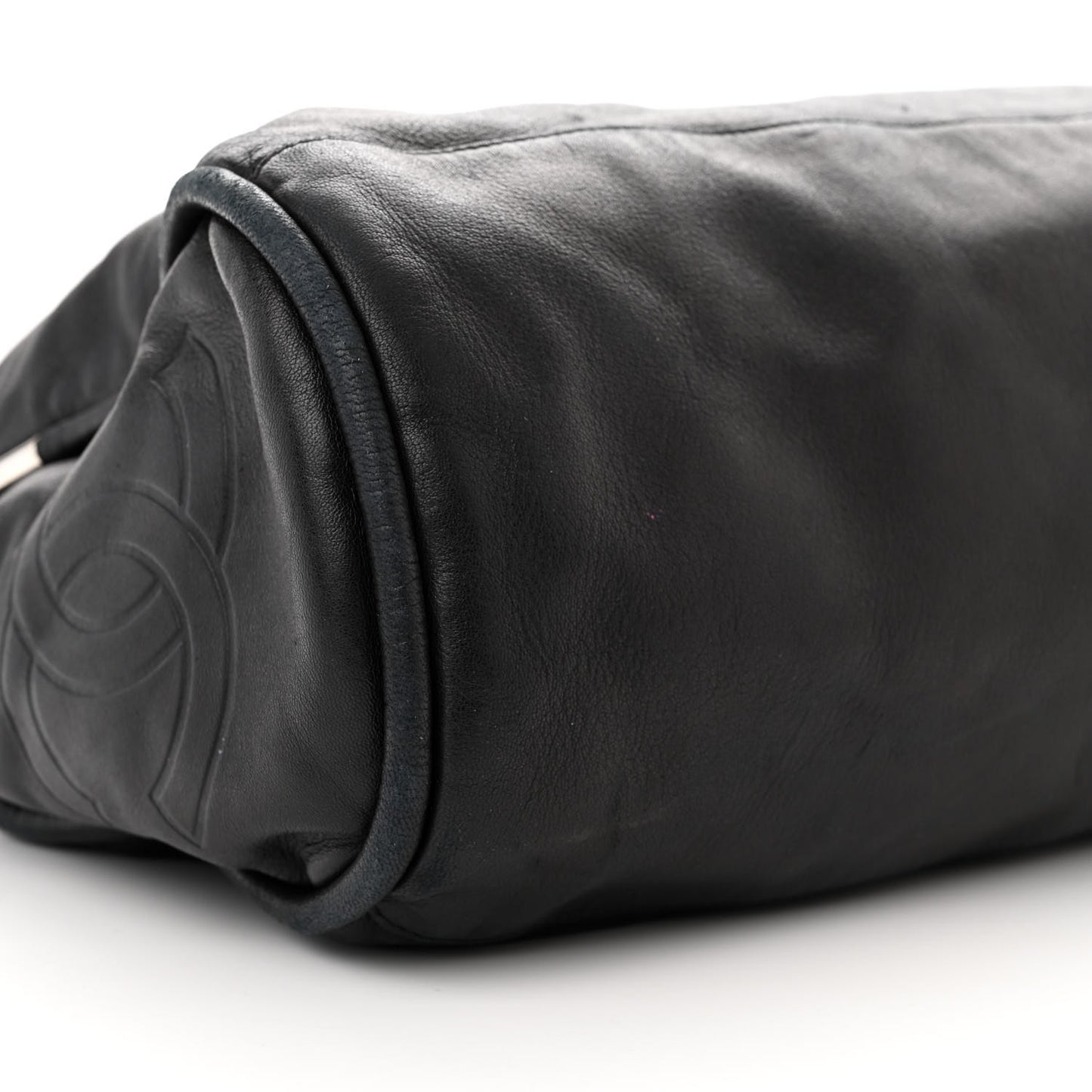 Lambskin Large Ultimate Soft Tote Black