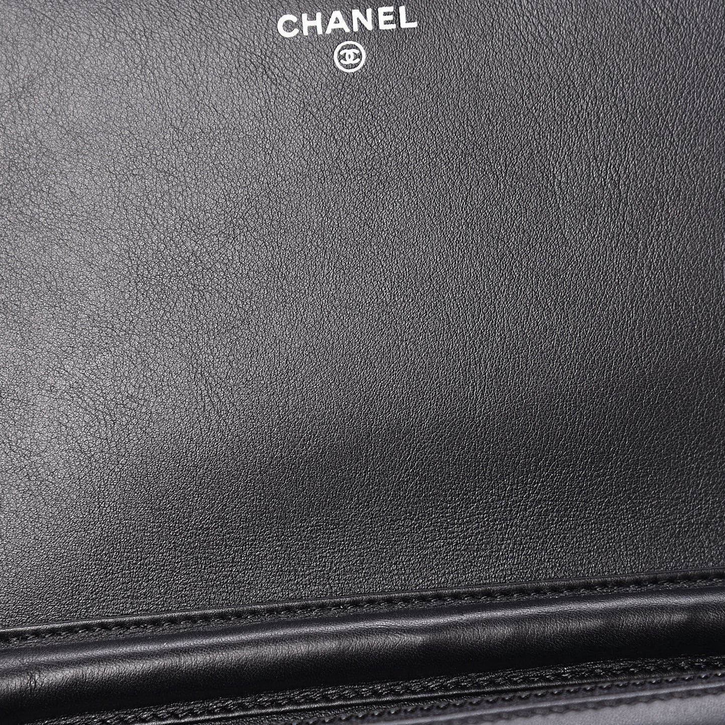 Patent Strass Wallet On Chain WOC Black