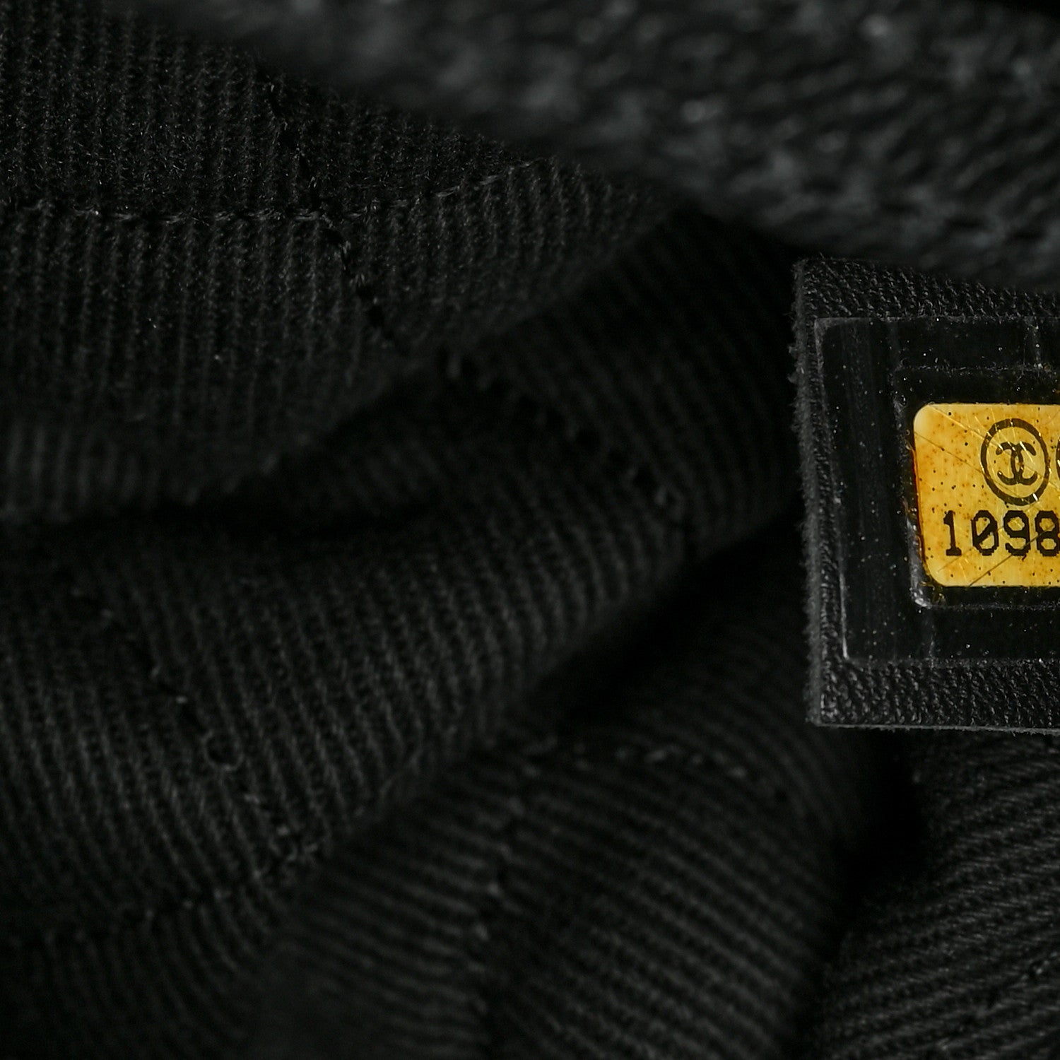 Chanel Caviar CC Shoulder Bag Black 7 of 9