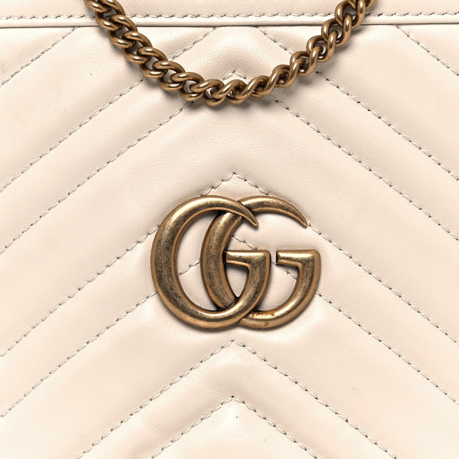 Gucci Calfskin Matelasse Mini GG Marmont 2.0 Bucket Bag White 7 of 16