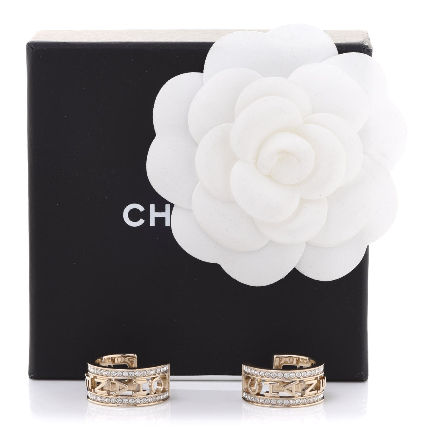 Metal Crystal Bow-tiful CC Hoop Earrings Gold