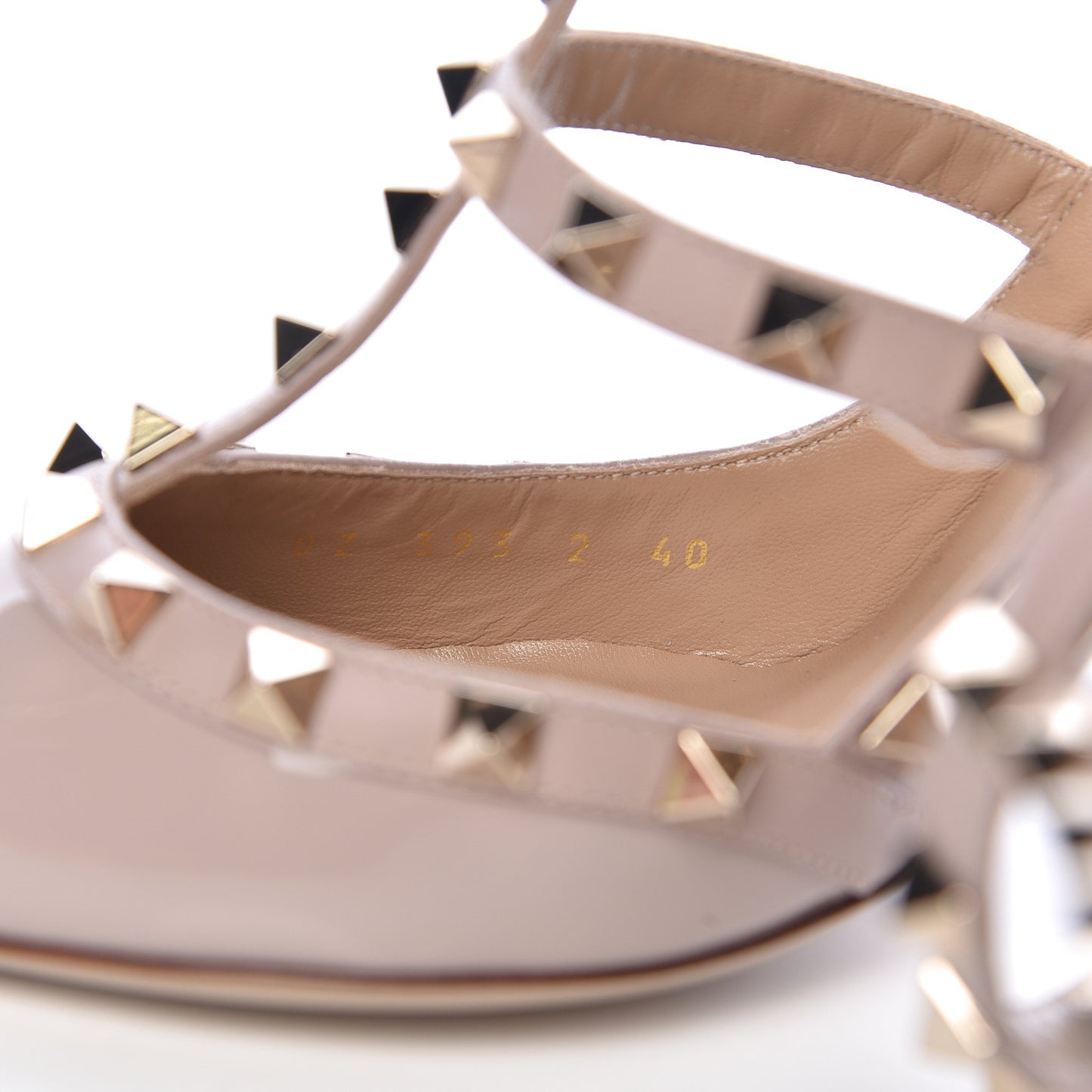 Patent Rockstud Ankle Strap Pumps 40 Poudre