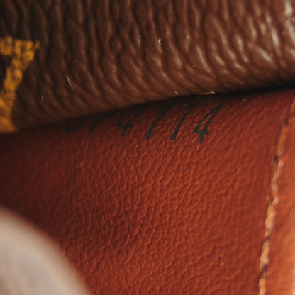 Louis Vuitton Monogram Sarah Wallet NM 7 of 7