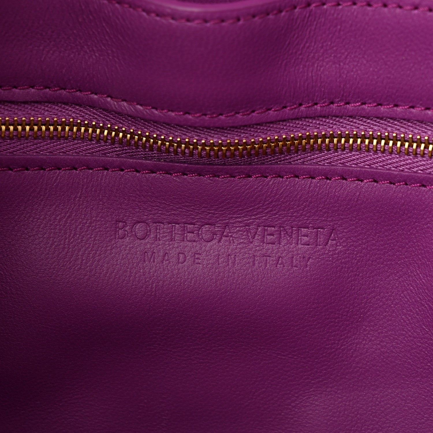 Bottega Veneta Gloss Calfskin Croc Embossed Intreccio Cassette Crossbody Bag Venom Brass 6 of 9