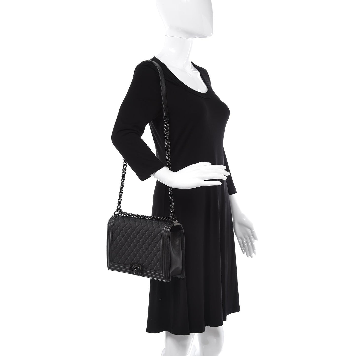 Caviar Quilted New Medium Boy Flap So Black