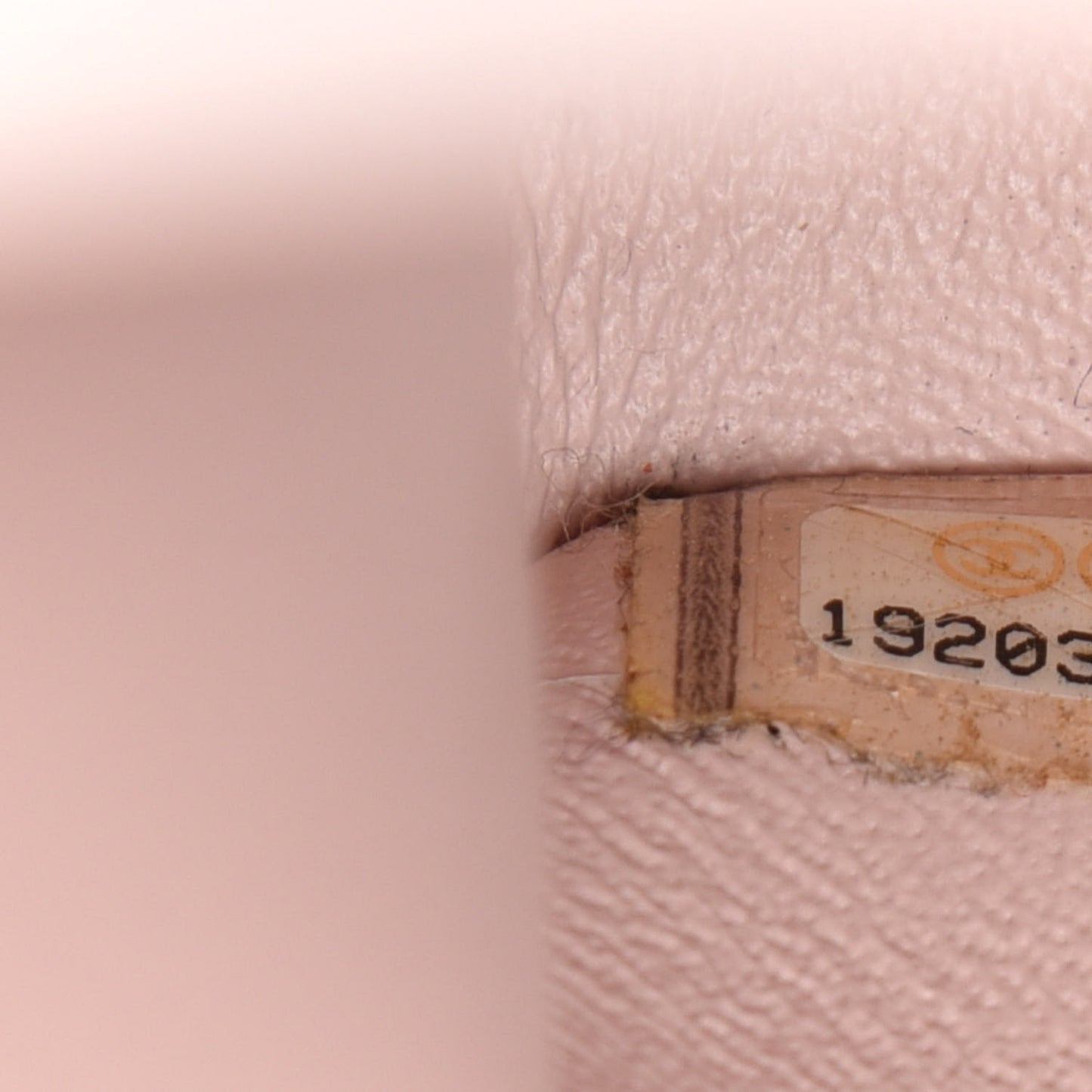 Caviar Quilted Jumbo Double Flap Light Pink