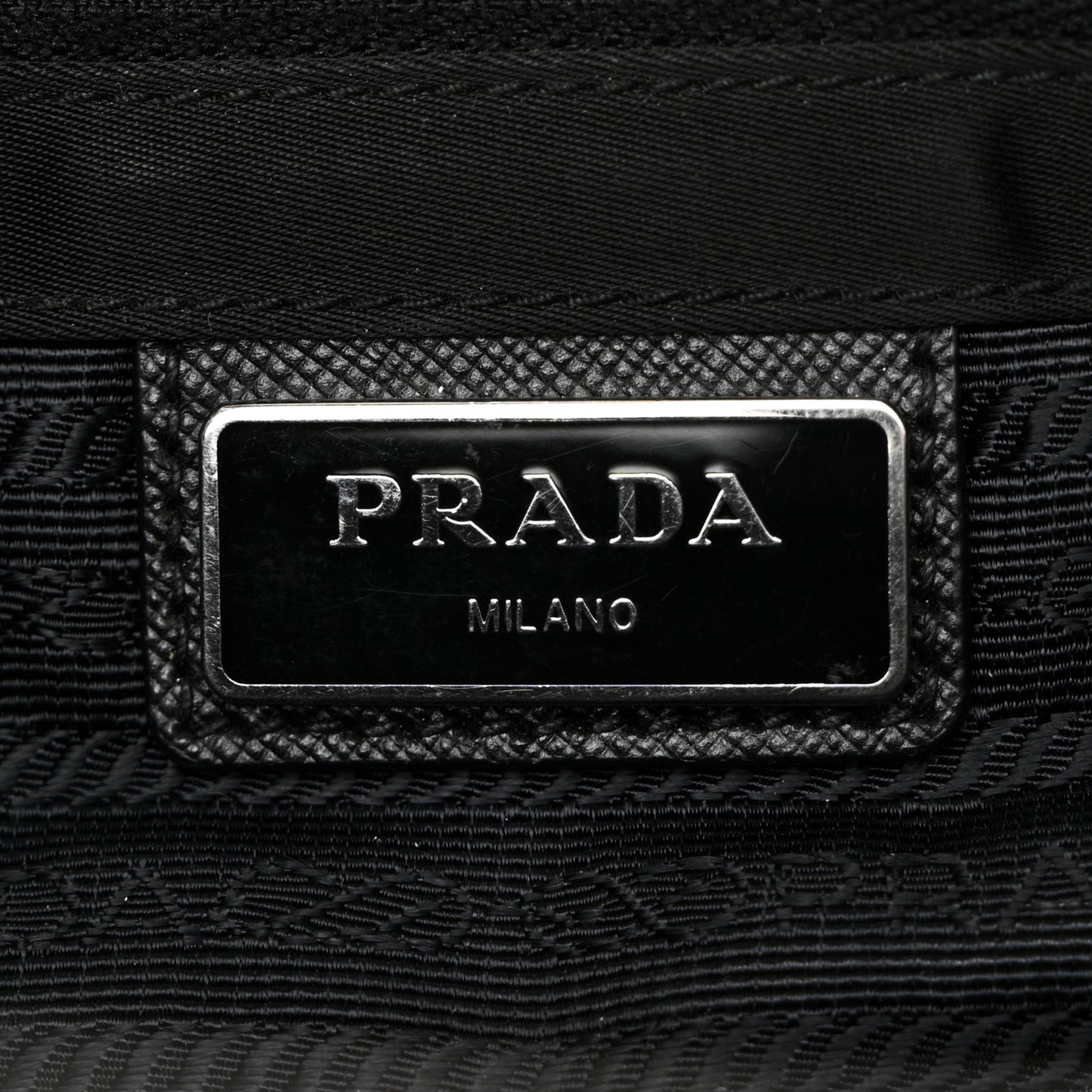 Tessuto Nylon Saffiano Logo Messenger Bag Black