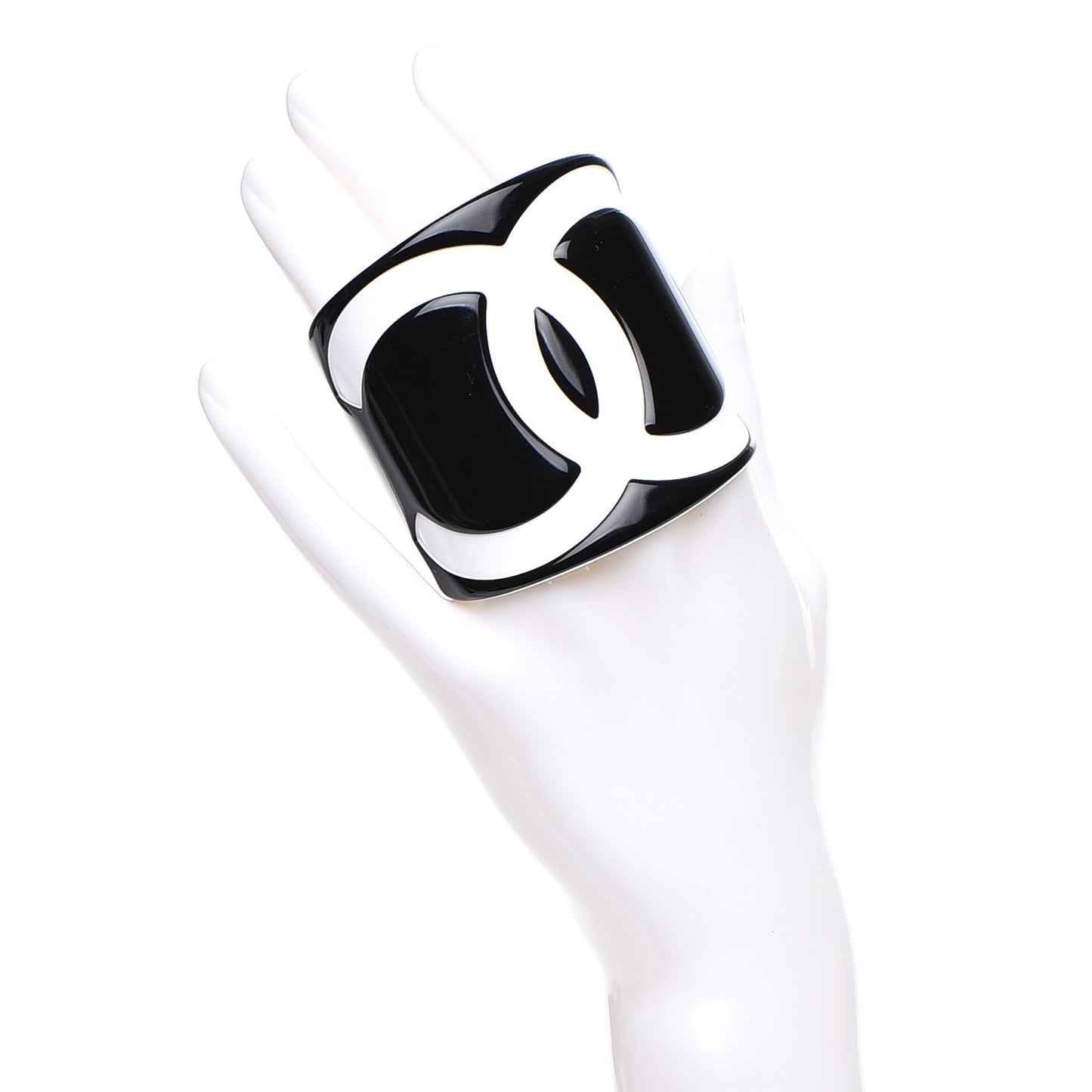 Resin CC Wide Cuff Black White