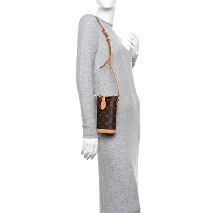 Louis Vuitton Monogram Fold Me Pouch 2 of 9