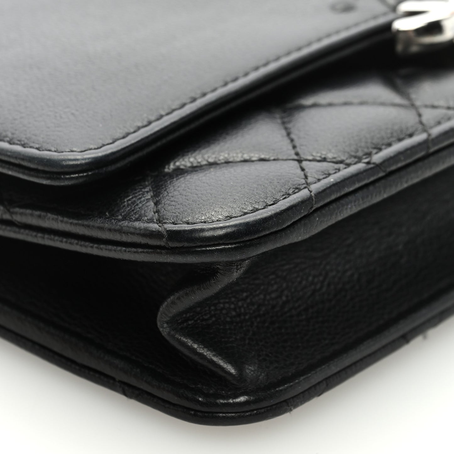 Grained Calfskin Quilted CC Box Wallet On Chain WOC Black