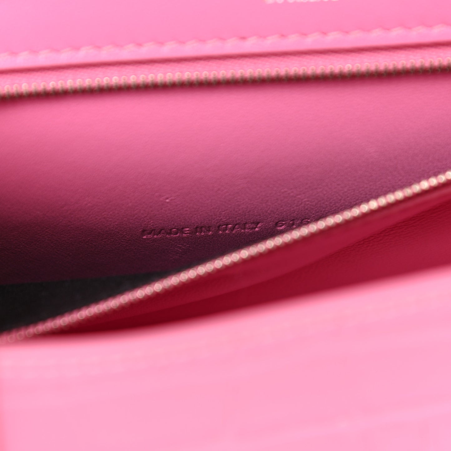 Shiny Calfskin Crocodile Embossed Small Hourglass Sling Shoulder Bag Baby Pink