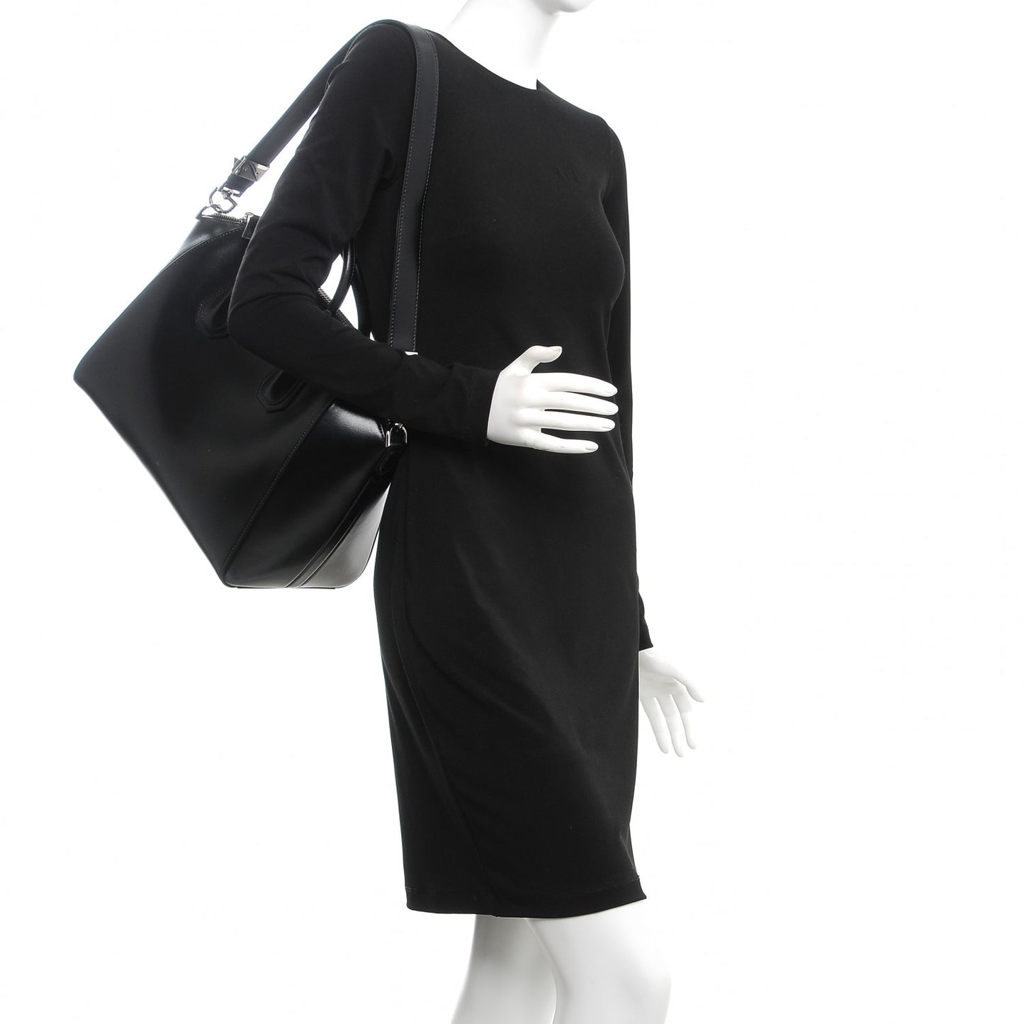 Shiny Lord Calfskin Medium Antigona Black
