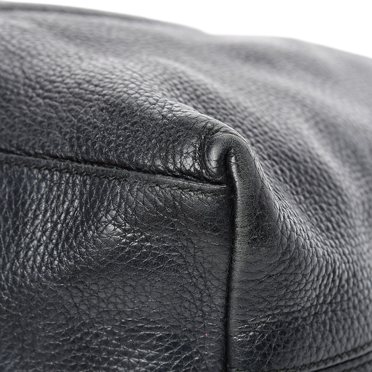 Pebbled Calfskin Medium Soho Chain Shoulder Bag Black