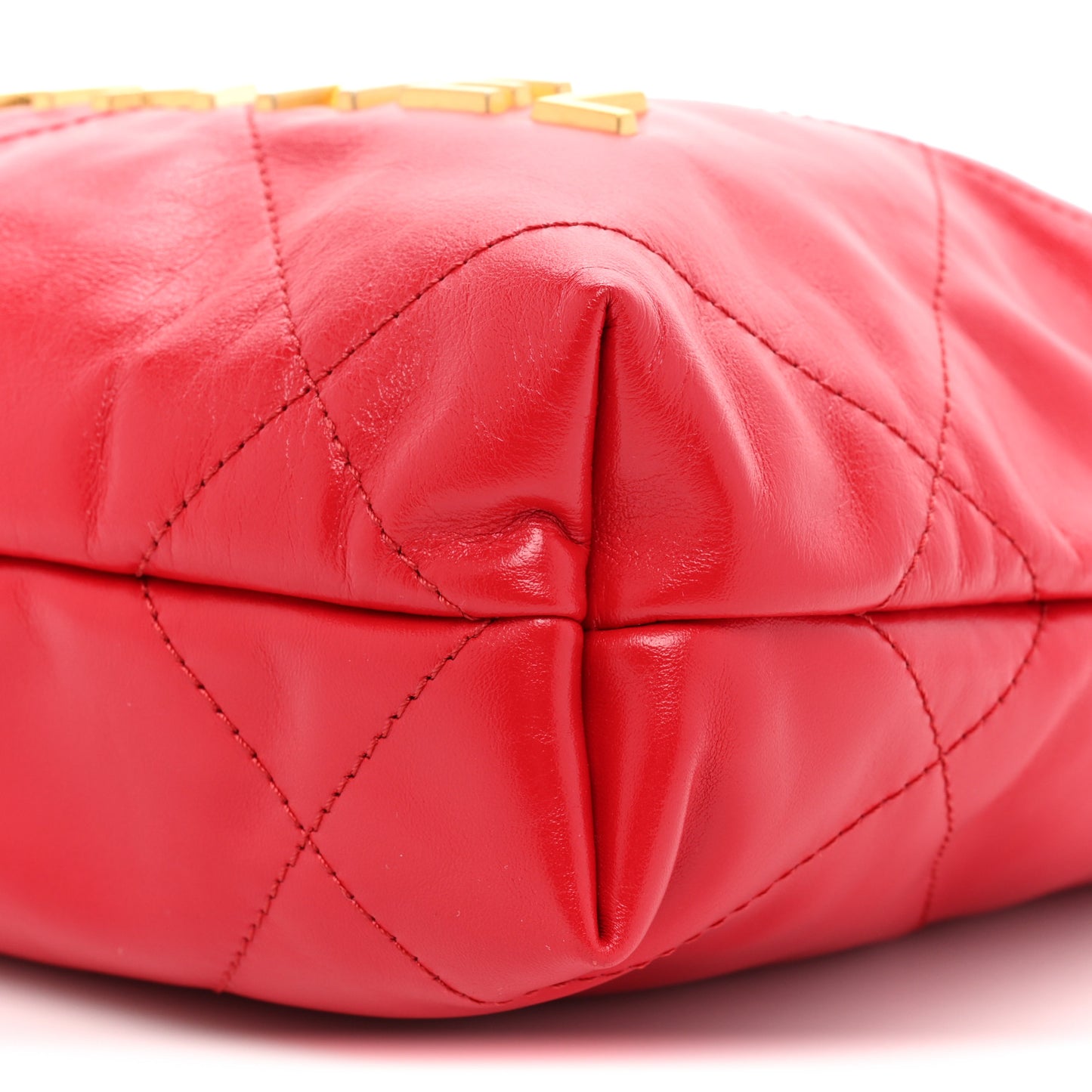 Shiny Calfskin Quilted Mini Chanel 22 Red