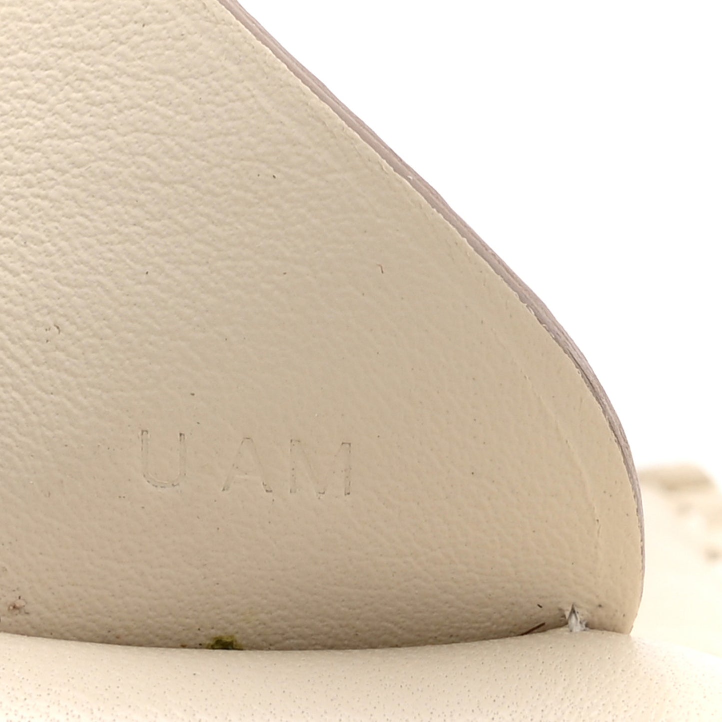 Milo Lambskin Matte Alligator Touch Grigri Rodeo Pegase Horse Bag Charm PM Craie Nata Beton