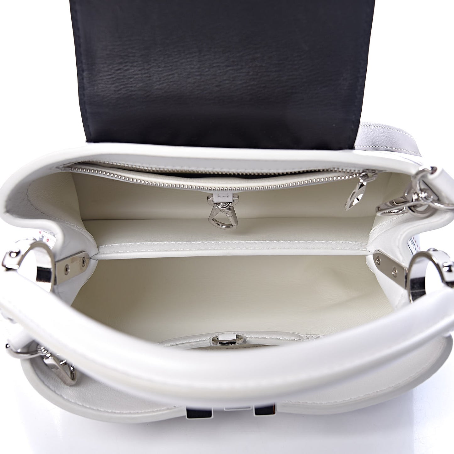 Taurillon Fleur Motif Capucines BB Black White