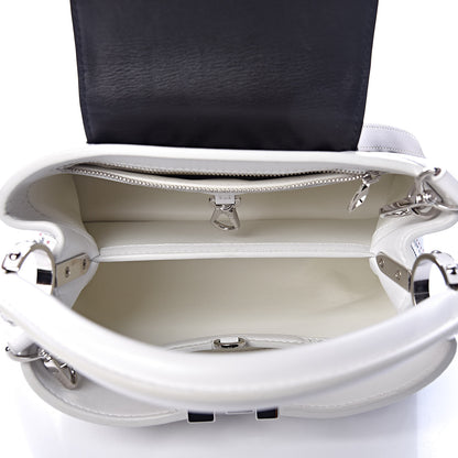 Louis Vuitton Taurillon Fleur Motif Capucines BB Black White 5 of 9