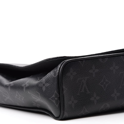 Louis Vuitton Monogram Eclipse District MM 5 of 8