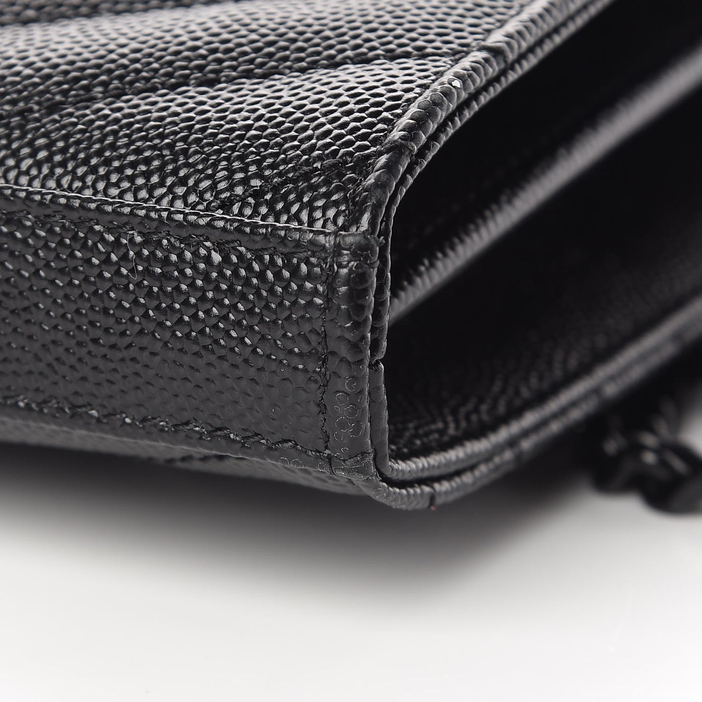 Grain De Poudre Matelasse Chevron Monogram Chain Wallet Black