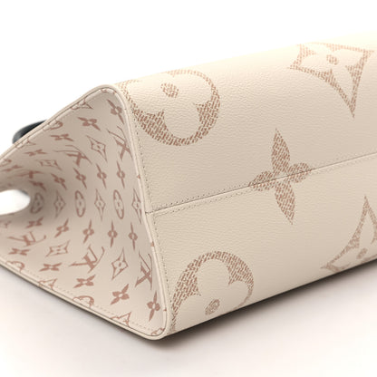 Louis Vuitton Monogram Dune Giant Onthego MM 8 of 10