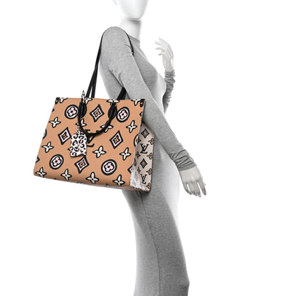 Louis Vuitton Monogram Giant Wild At Heart Onthego GM Arizona 2 of 9