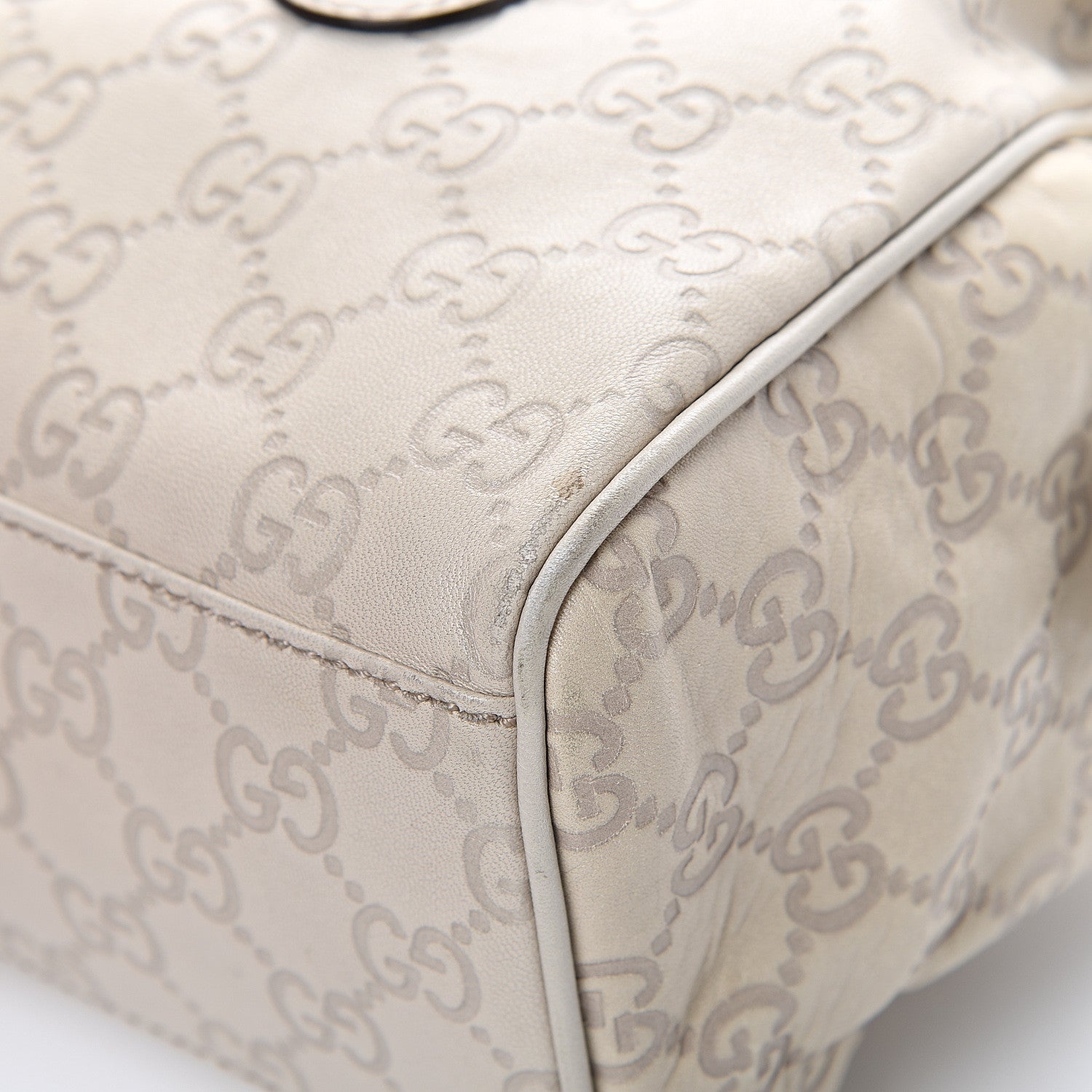 Gucci Guccissima Small Boston White 9 of 15