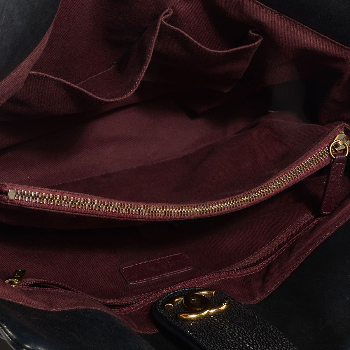 Chanel Stingray and Glazed Calfskin Bindi CC Large Tote Black 5 of 7