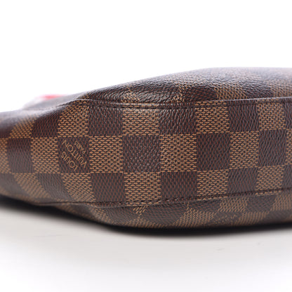 Louis Vuitton Damier Ebene South Bank Besace 5 of 10
