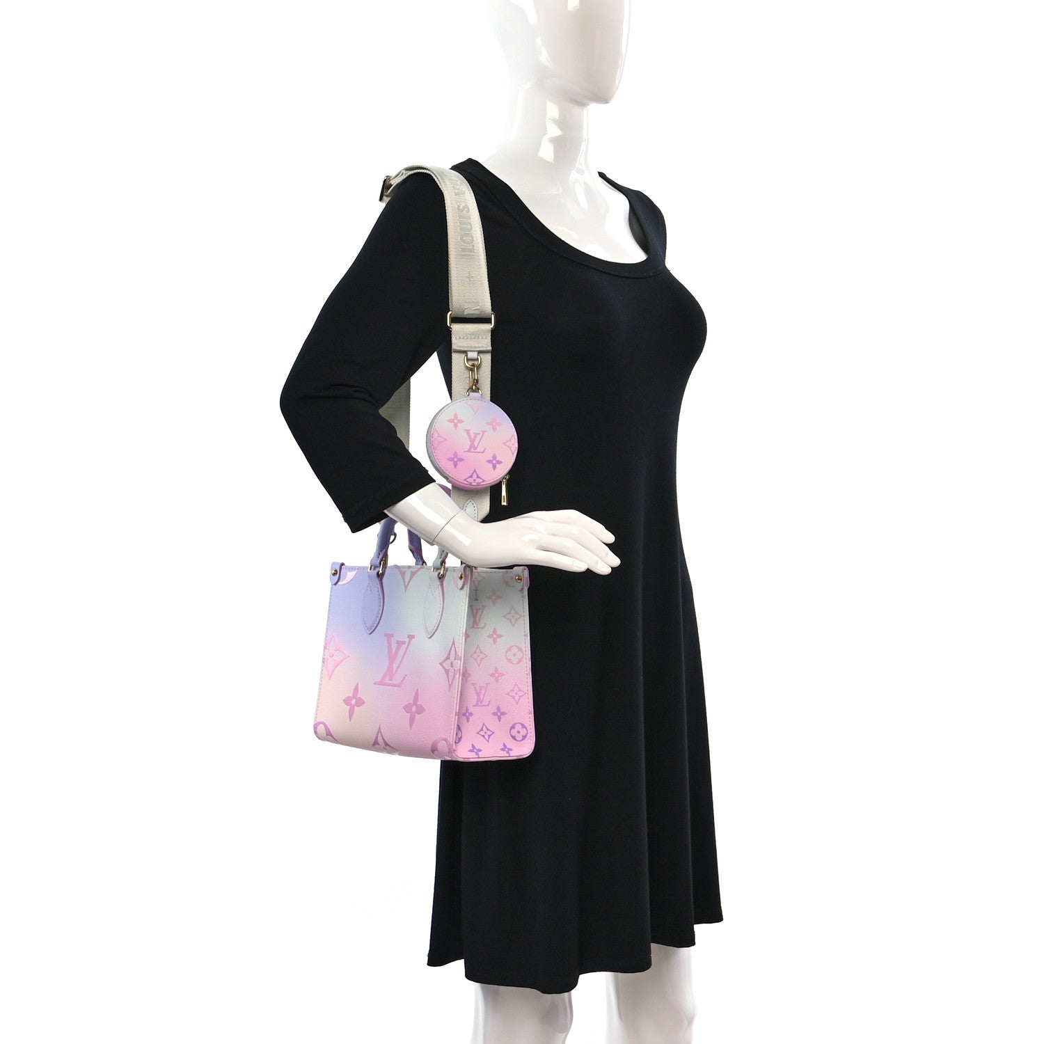 Louis Vuitton Monogram Giant Spring In The City Onthego PM Sunrise Pastel 2 of 7