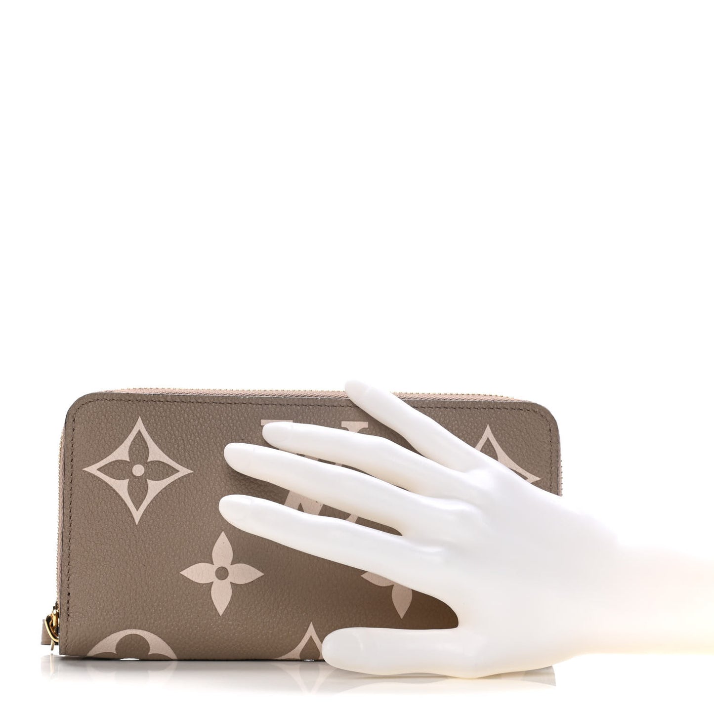 Empreinte Monogram Giant Zippy Wallet Tourterelle Creme