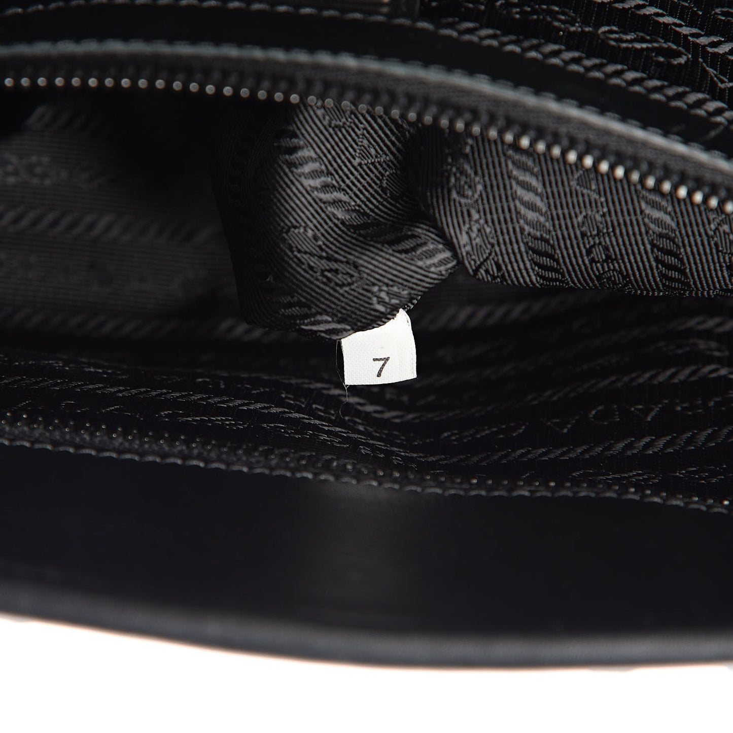 City Calf Tessuto Nylon Shopping Tote Black