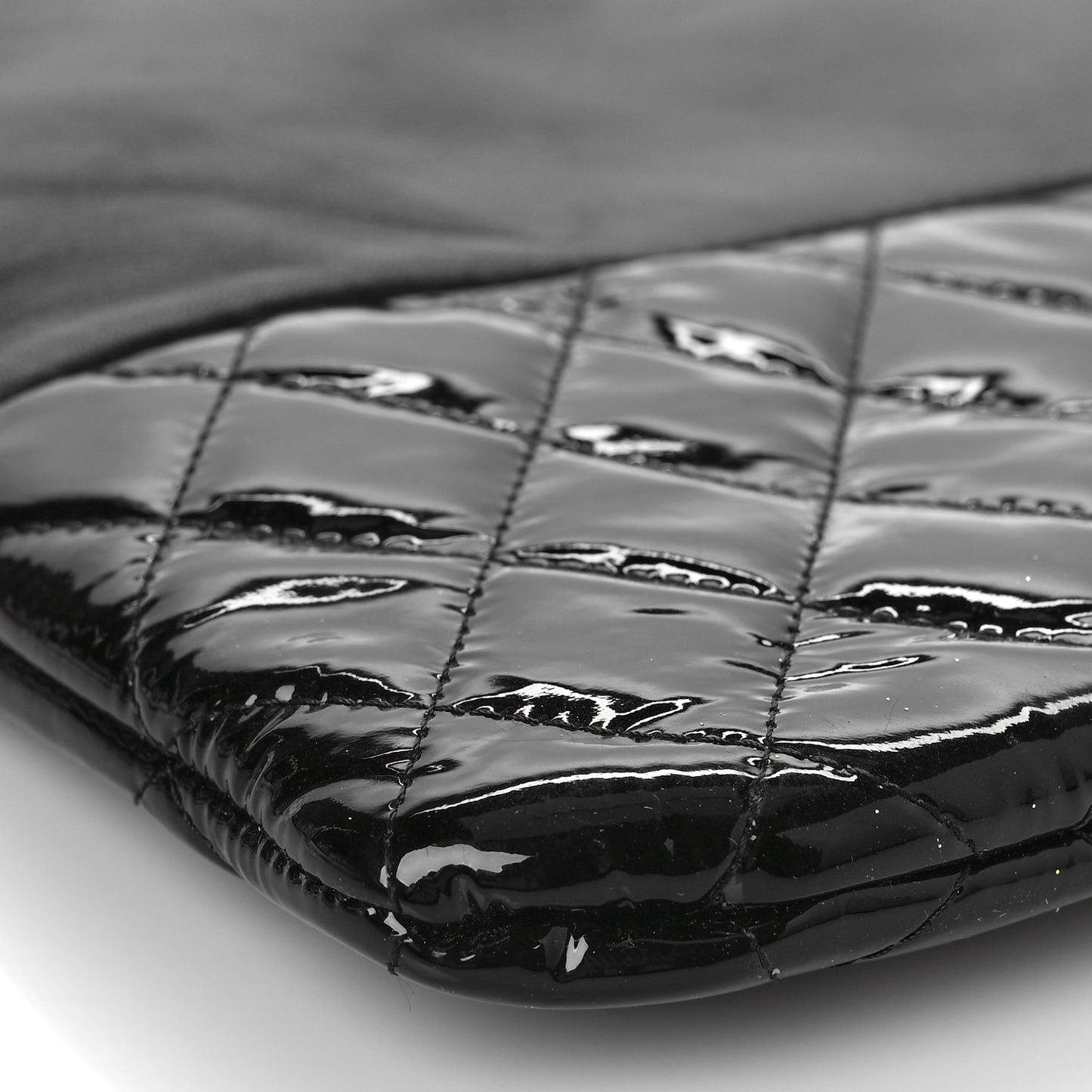 Lambskin Patent Quilted Large Cosmetic Case Black