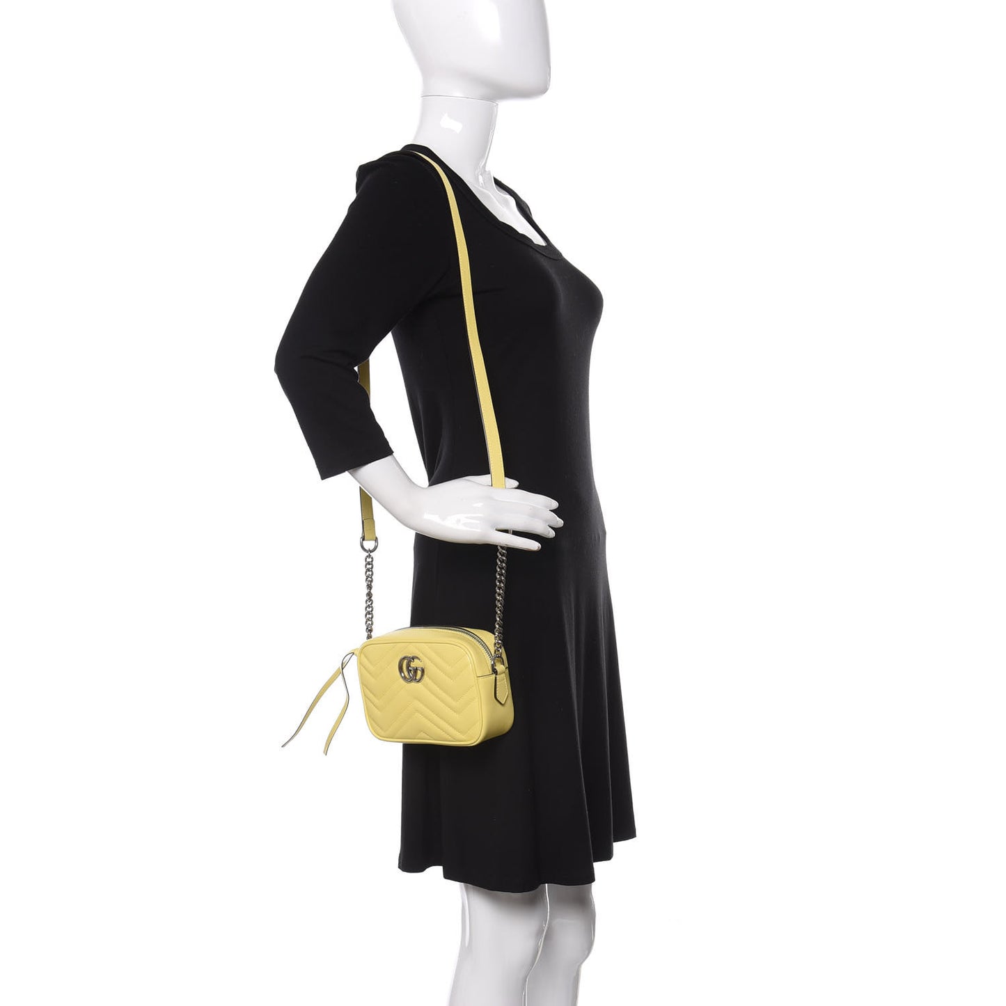 Calfskin Matelasse Mini GG Marmont Chain Shoulder Bag Banana