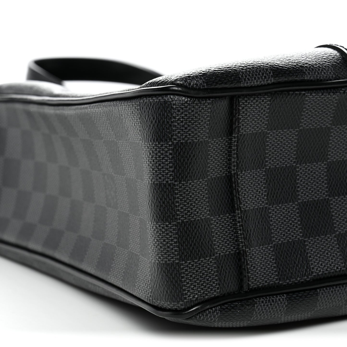 Damier Graphite Tadao