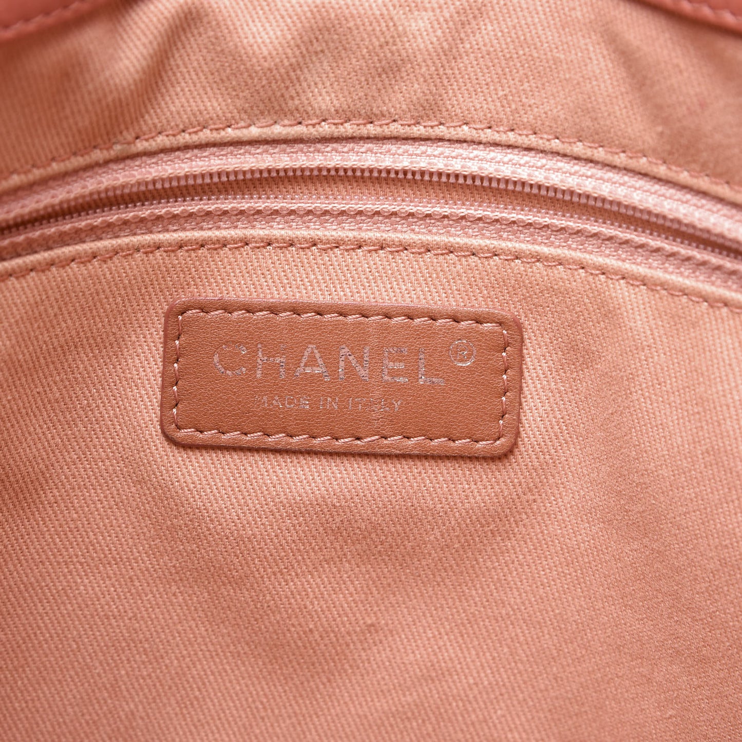 Caviar Quilted Timeless CC Soft Tote Pink