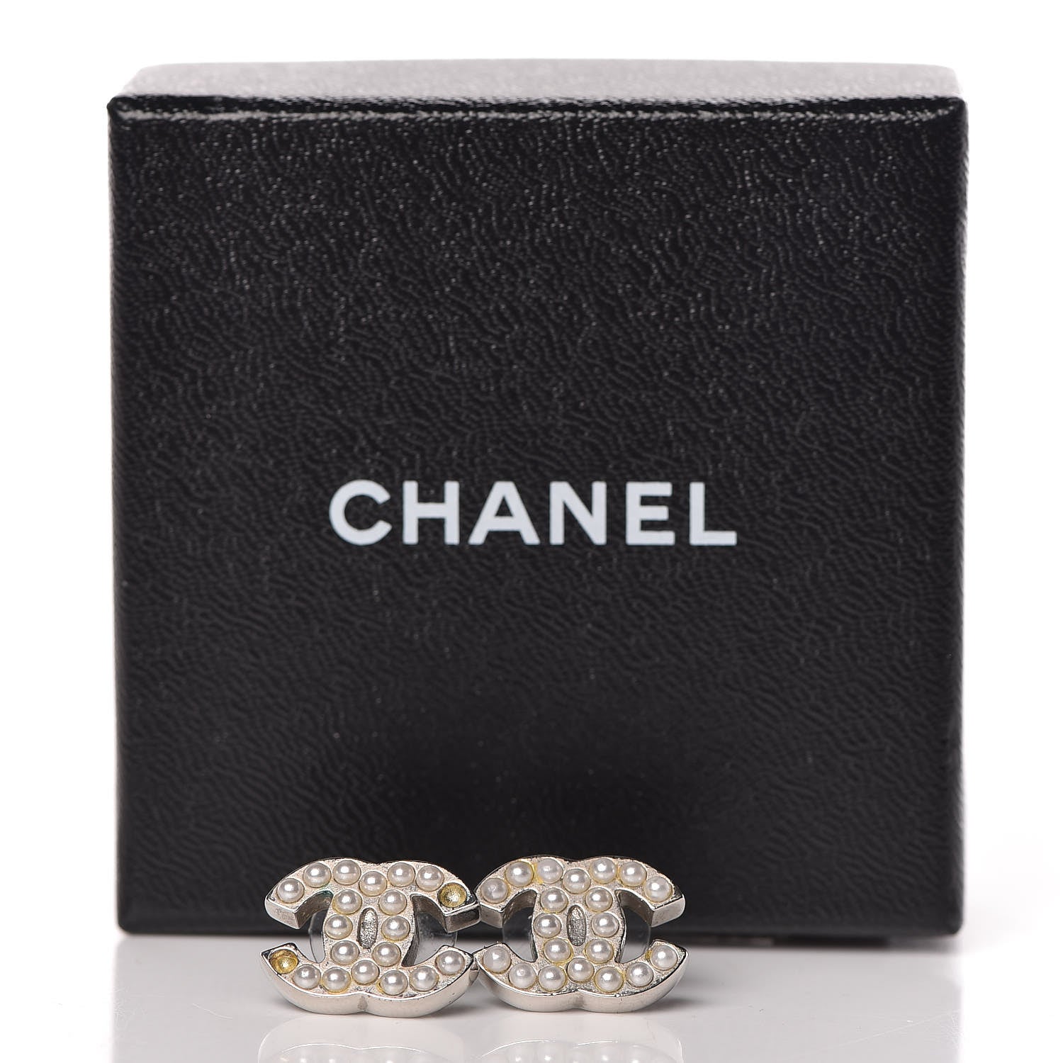 Chanel Pearl CC Earrings Silver 7 of 7