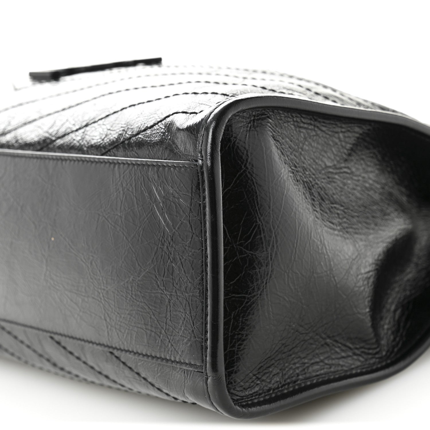 Saint Laurent Crinkled Calfskin Matelasse Monogram Large Niki Shopper Tote Black 10 of 10
