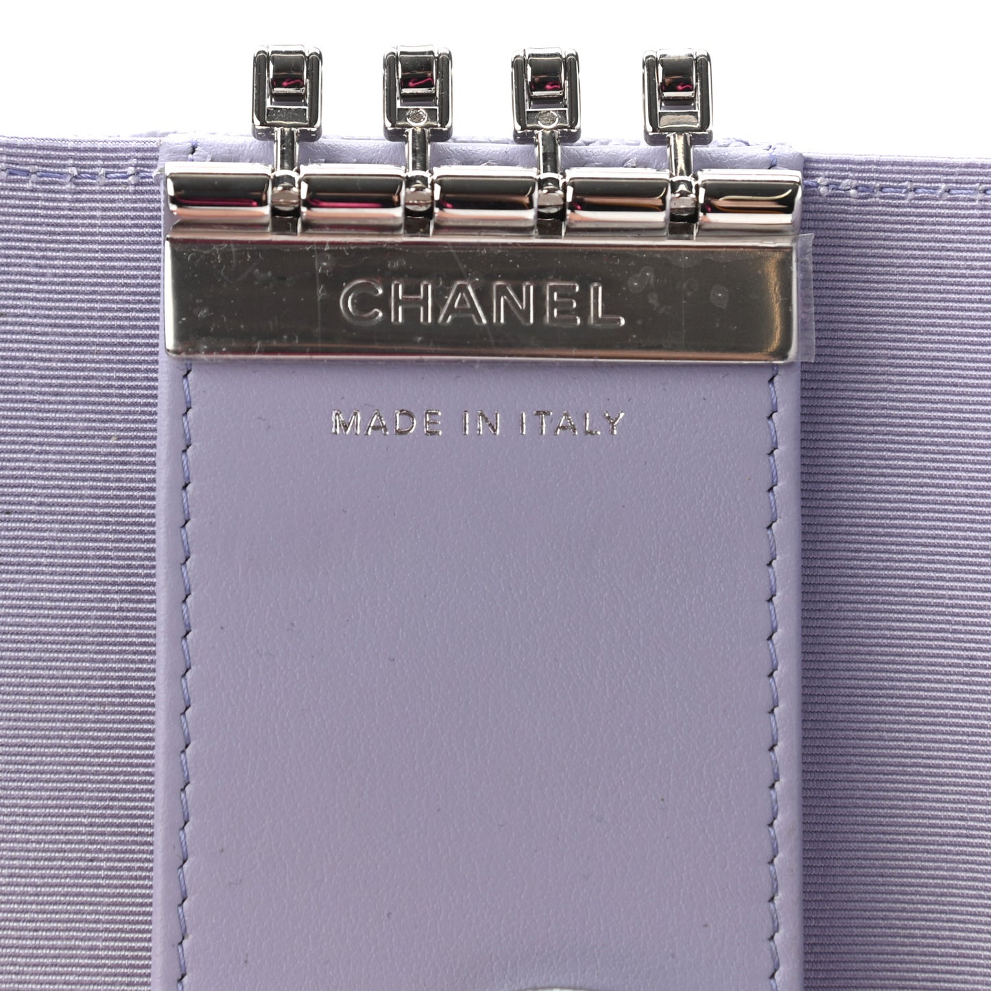 Caviar Quilted Classic 4 Key Holder Wallet Light Purple