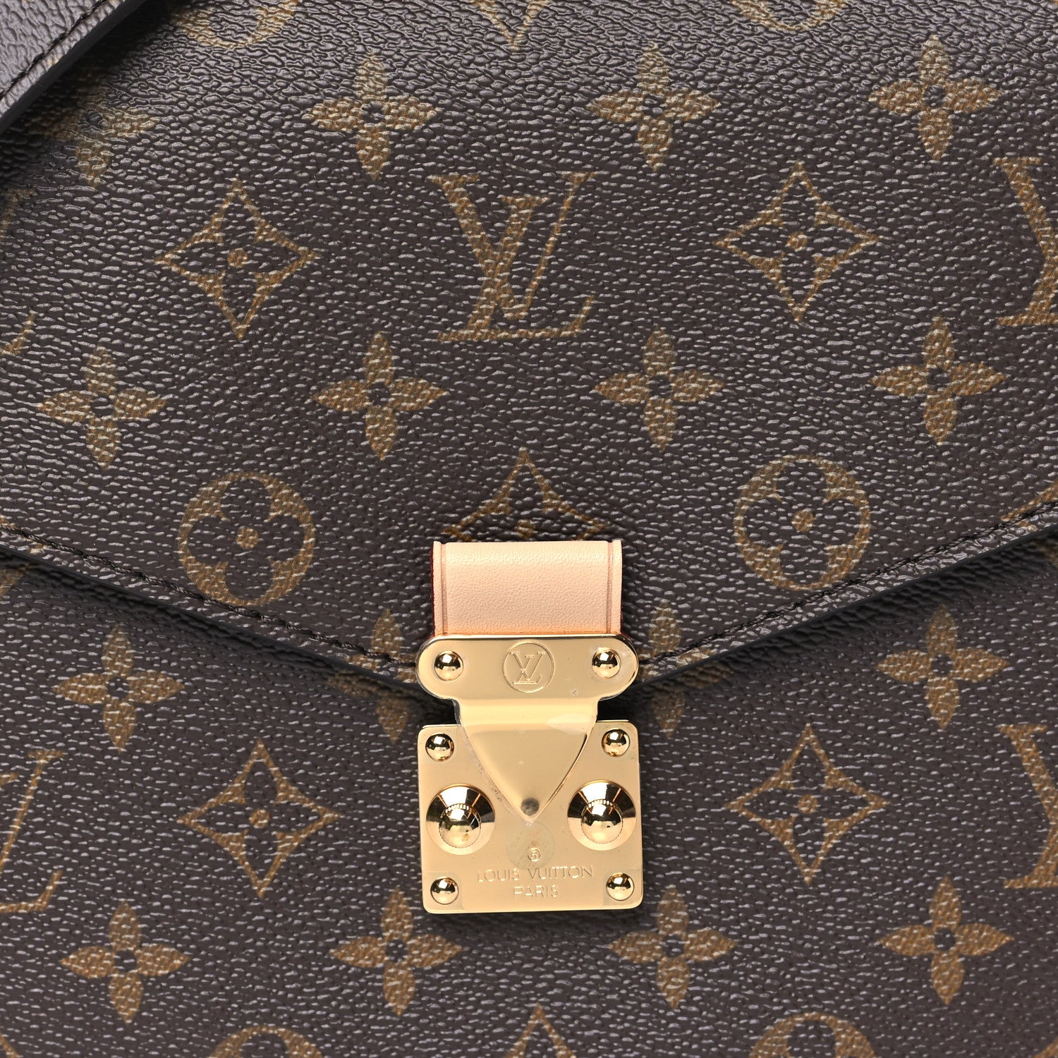 Louis Vuitton Monogram Pochette Metis 8 of 10