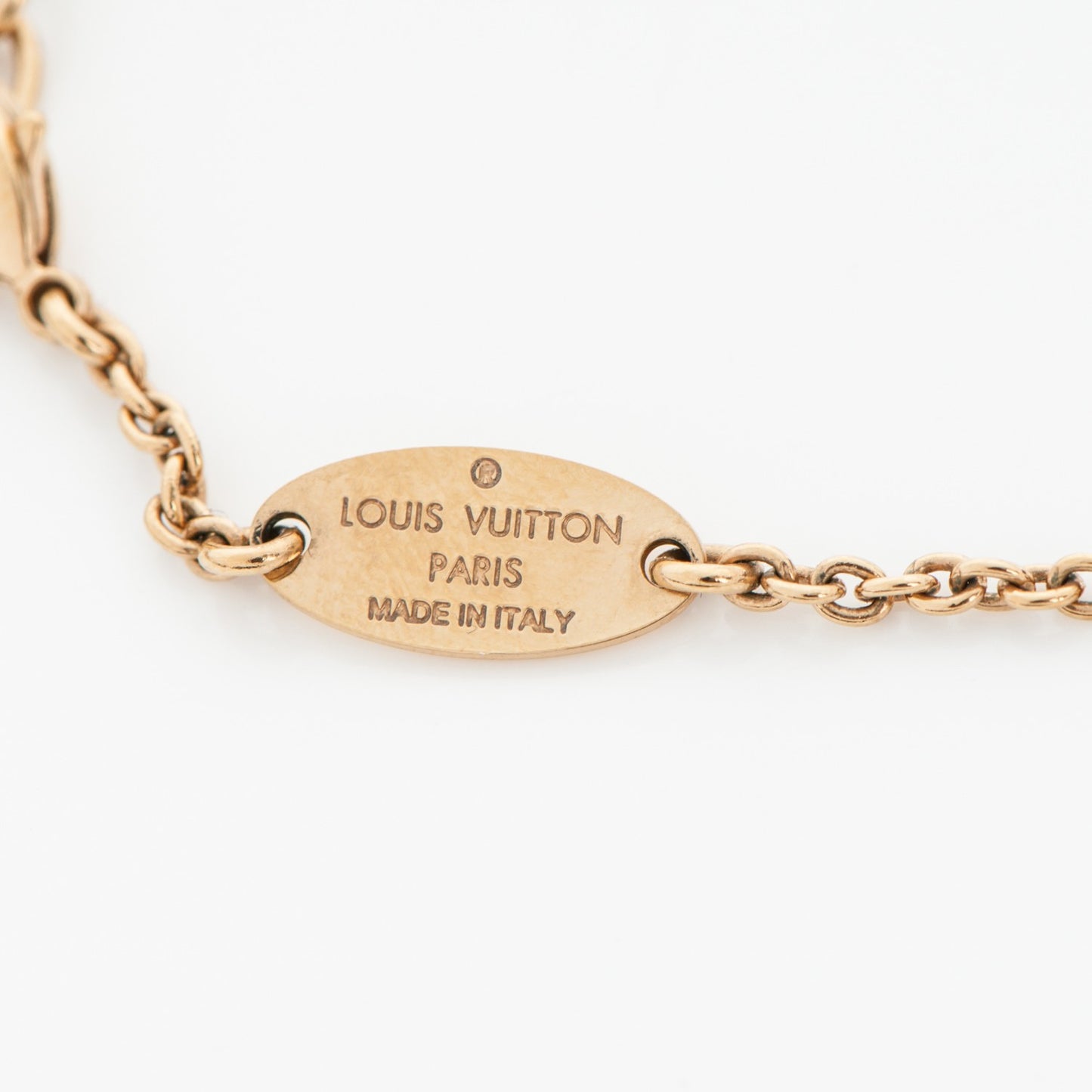Essential V Necklace Gold