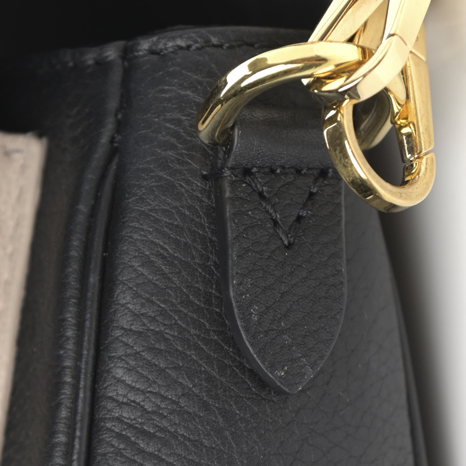 Louis Vuitton Grained Calfskin Lockme Tender Black 10 of 13