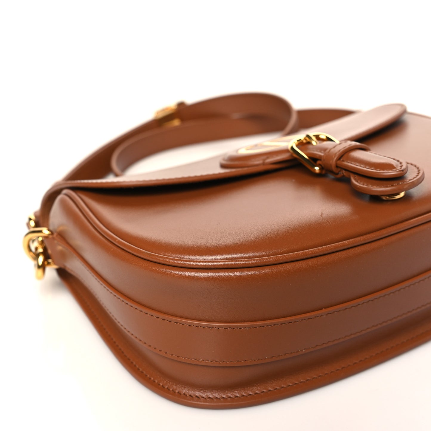 Box Calfskin Medium Bobby Flap Dark Tan