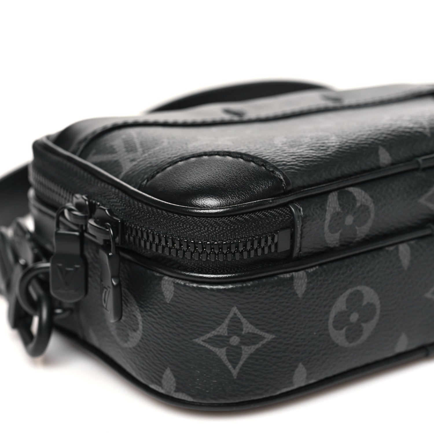 Louis Vuitton Monogram Eclipse Alpha Messenger 8 of 9