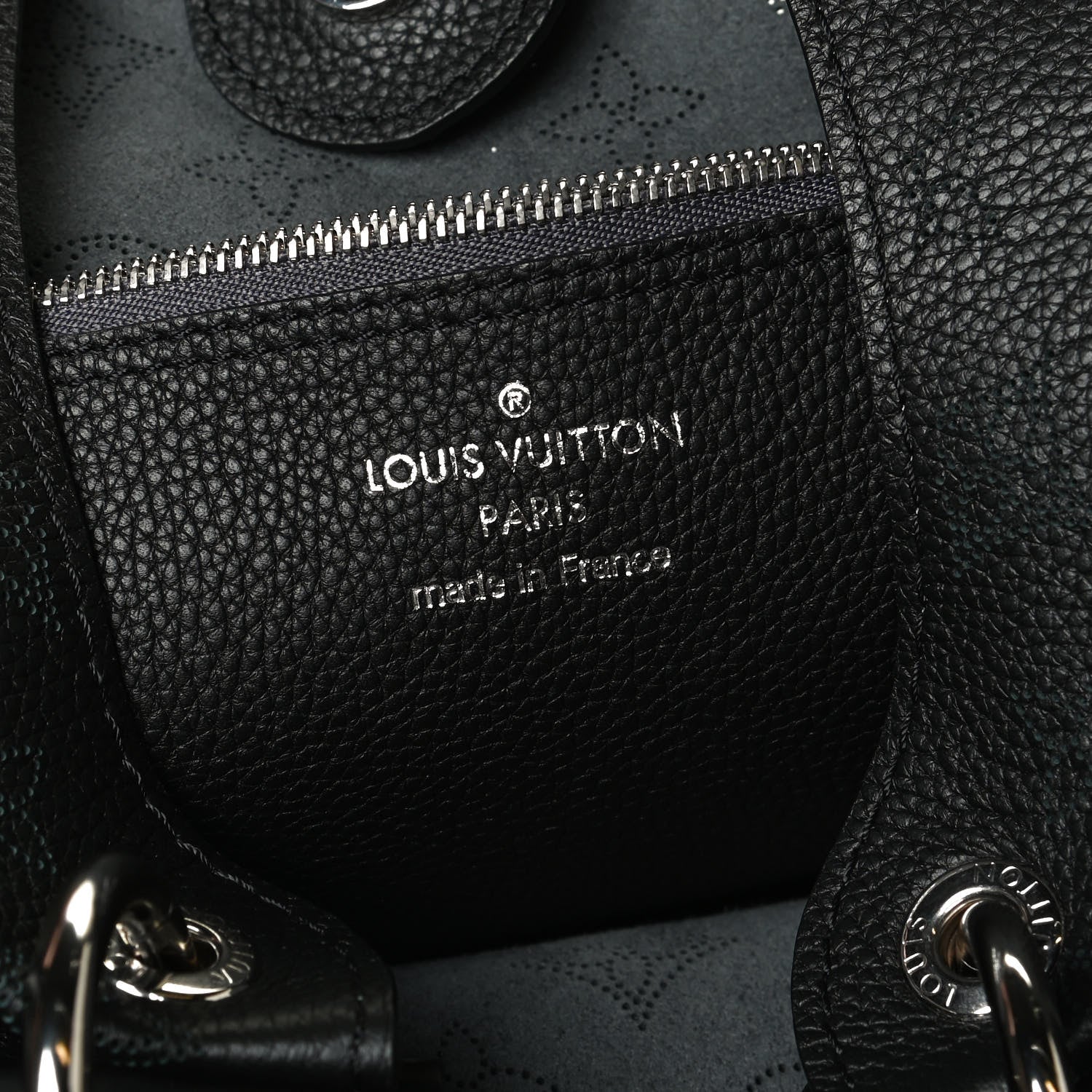 Louis Vuitton Mahina Beaubourg Hobo MM Black 6 of 10